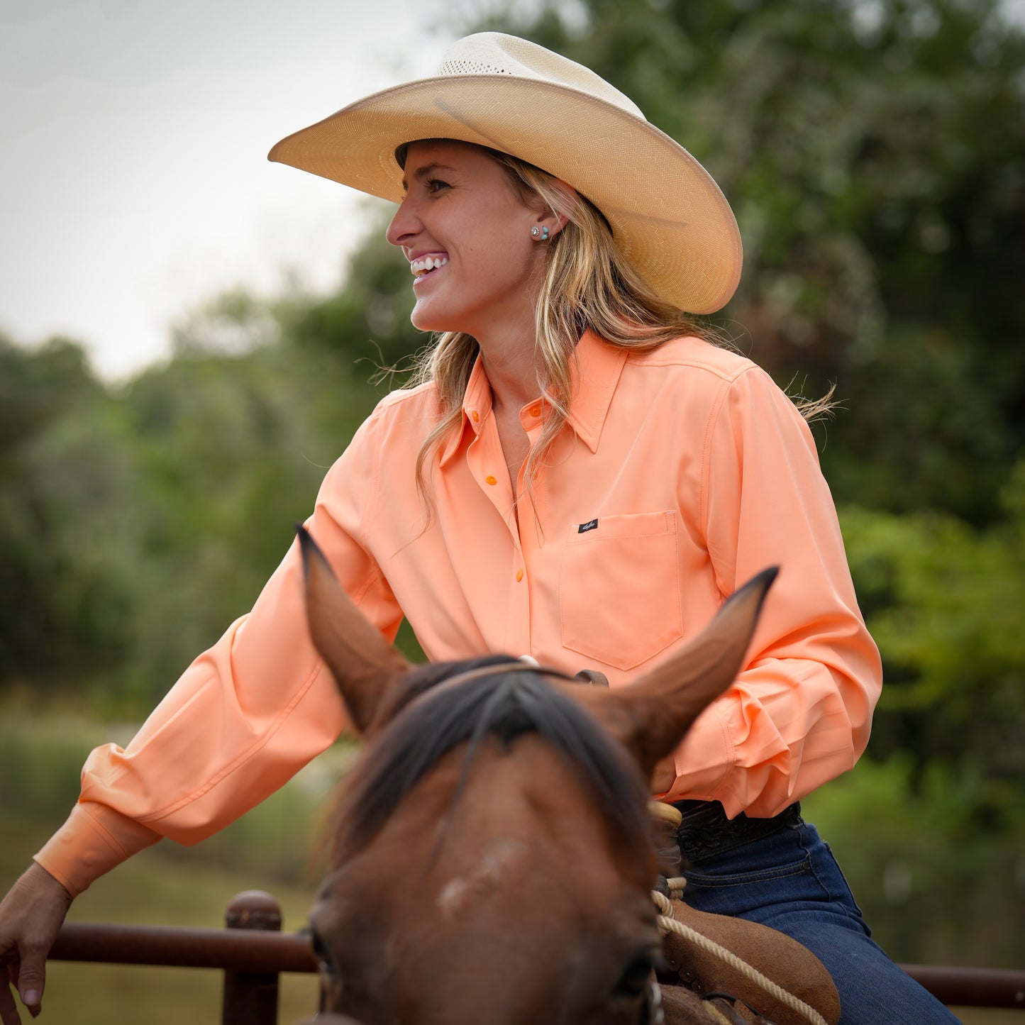 San Jac Women's Long Sleeve Performance Shirt - Coral